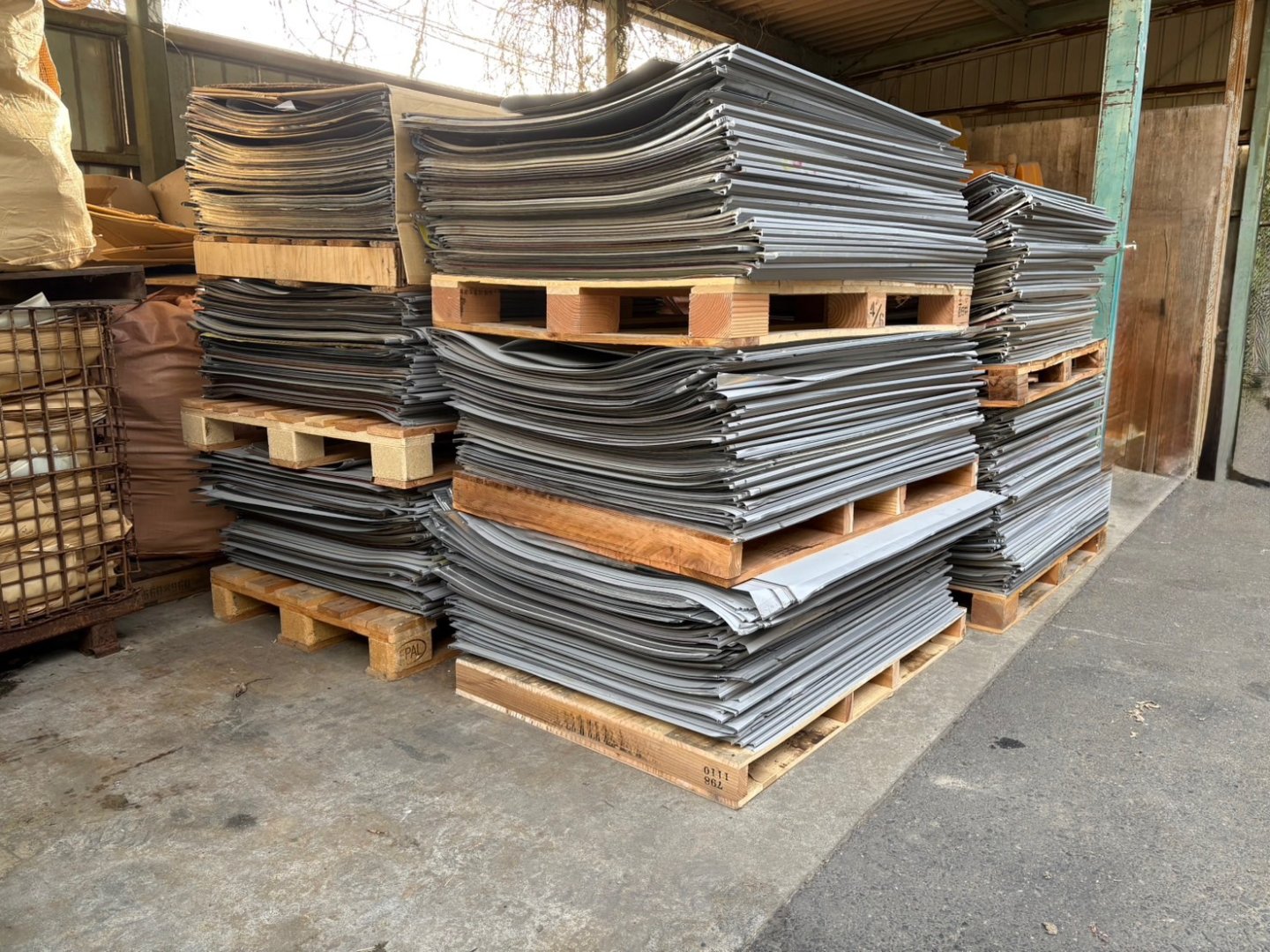 非鉄金属リサイクル